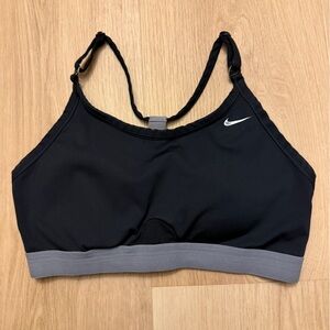 Nike Women's Black and Gray Sports Bra